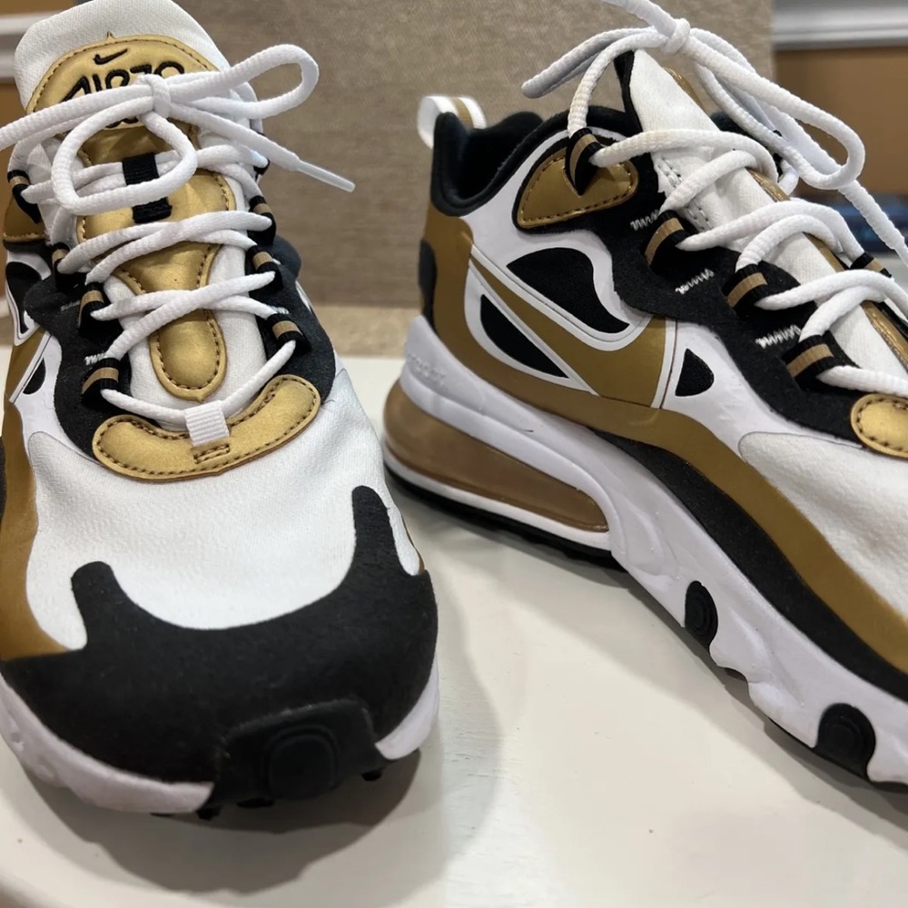 Size 7(EUR 40) - Nike Air Max 270 React Metallic Gold White W/black